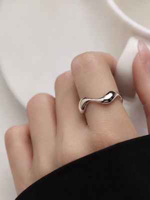 S925 Silver Ring with Minimal Wave Design