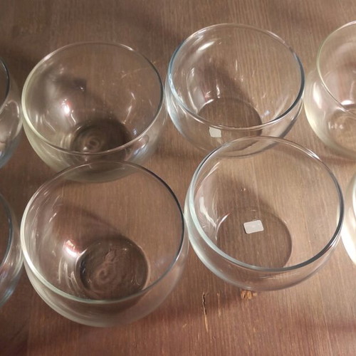 Bowls for cream or dessert like new, set of 6 different sizes