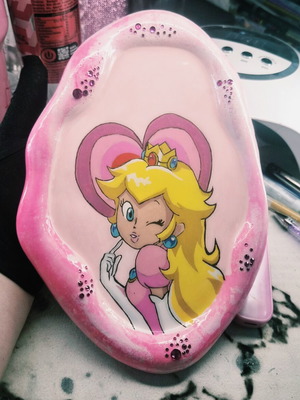 Διακοσμητικό Princess Peach από καλλιτεχνικό τσιμέντο με ρητίνη