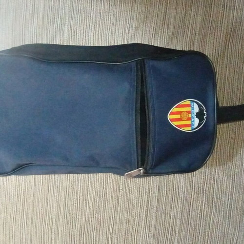 Valencia C.F. jersey large by Draps Center and Nike travel pouch like new
