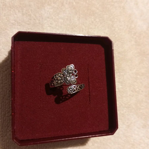 Ring vintage butterfly and flowers stainless steel, like new, boho style