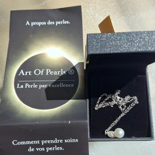 Handmade necklace with authentic Australian South Sea Baroque Pearl and silver 925 chain