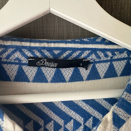 Devotion cotton long-sleeve dress like new, white and blue