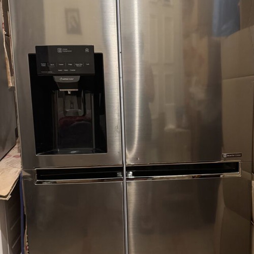 LG refrigerator, used, 1.5 years, 91x175 cm, one scratch