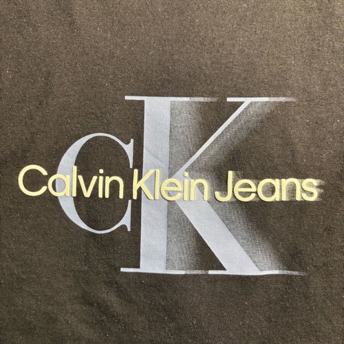 Calvin Klein T shirt short sleeve medium black with blue logo like new