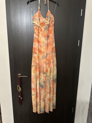 Floral dress one size, new, colorful