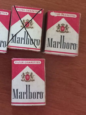 Μικρό σπιρτόκουτο Marlboro, ύψος 4 εκ., σετ 2