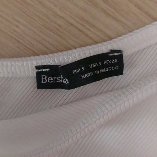 Women's randa top new, white, size small