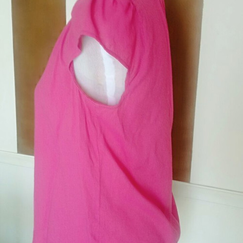 Zara elegant chic viscose blouse cap sleeves pink magenta, like new
