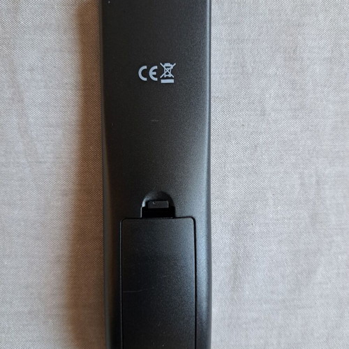 Universal TV Remote Control new, compatible with 80+ brands