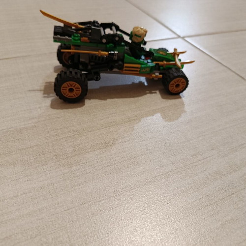 Lego Ninjago Jungle Raider 71700 like new, assembled with figure