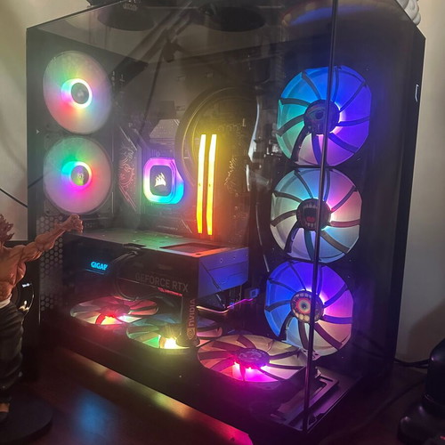 Intel Core i7-14700k gaming PC with Gigabyte GeForce RTX 4070 Super