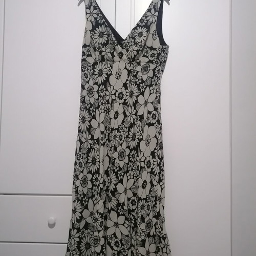 Jonathan Martin midi dress black and white size L like new