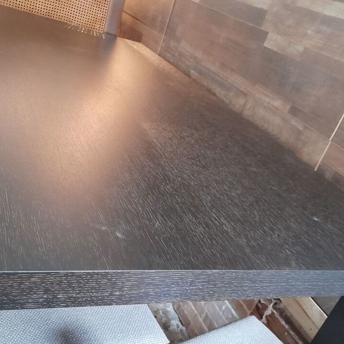 Bo Concept dining table used, oak wenge color 1.90x90