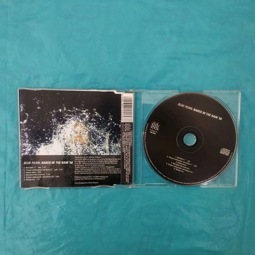 Blue Pearl Naked in the Rain '98 and Daft Punk Homework CD like new, electronic