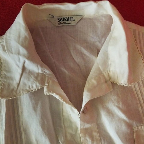 Sarah shirt M beige like new