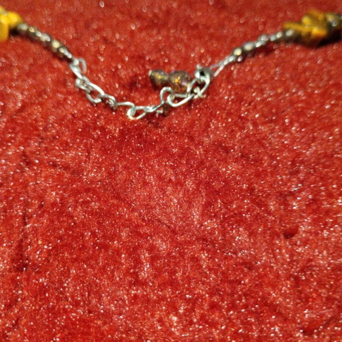 Necklace with tiger eye beads like new, brown shades