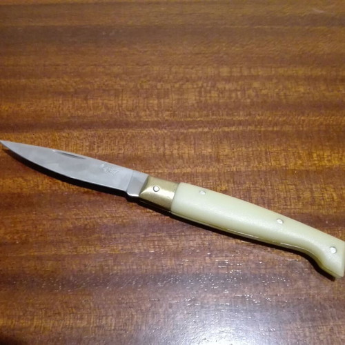 Traditional Stiletto Knife De Agostini Collection like new