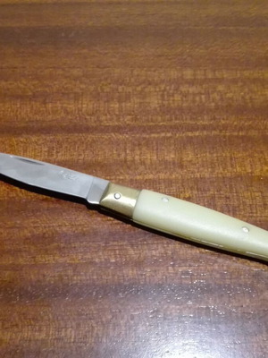 Traditional Stiletto Knife De Agostini Collection like new