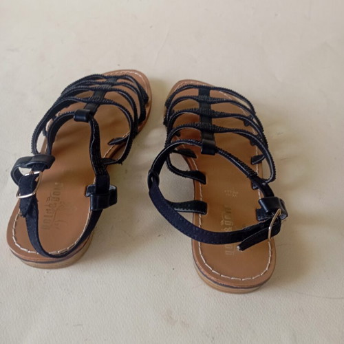 Sandals black gladiators with leather and rhinestones, like new