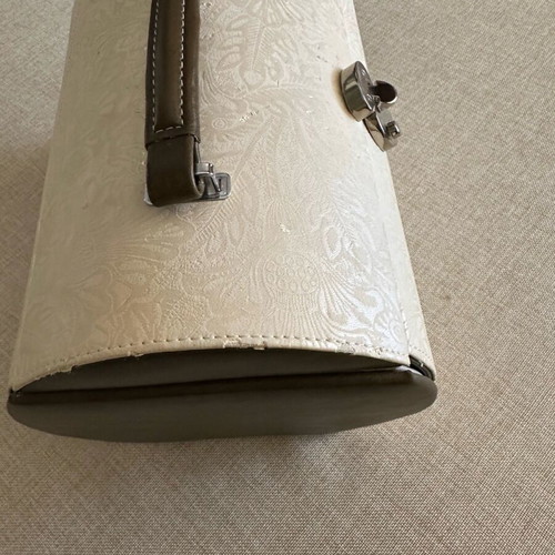 Jewelry box case with drawers, mirror and keys like new