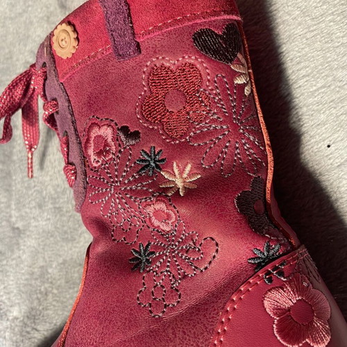 Crocodilino kids leather boots size 26 like new, fuchsia