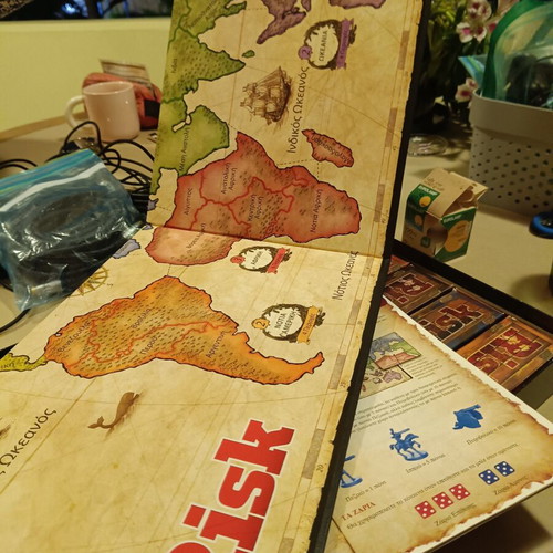 Risk board game like new