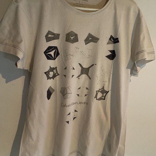 Calvin Klein T-shirt large gray like new