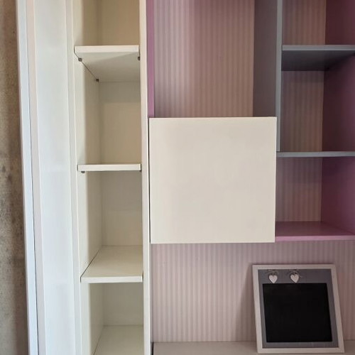 Desk and bookshelf set for children's room