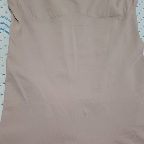 Maidenform Shapewear Bodysuit M/L like new, beige