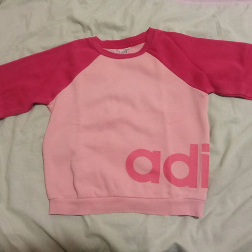 Pink Adidas sweatshirt for 4 years old, like new