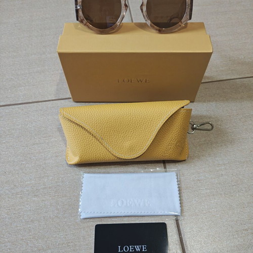 Loewe sunglasses new, brown transparent tortoise acetate frame