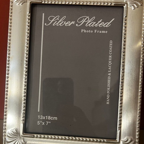 Photo album frame like new with silver plated 13x18cm