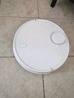 Xiaomi Robot Vacuum S10 like new, robot vacuum with mopping and Wi-Fi white