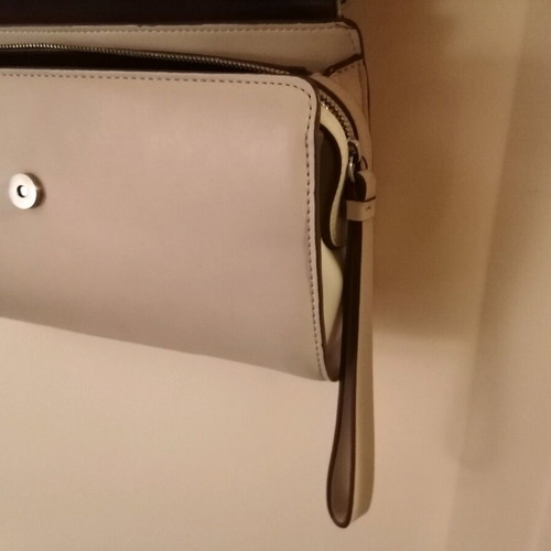Zara bag like new, beige/cream with zipper and faux leather