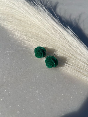 Handmade rose earrings new in deep green color