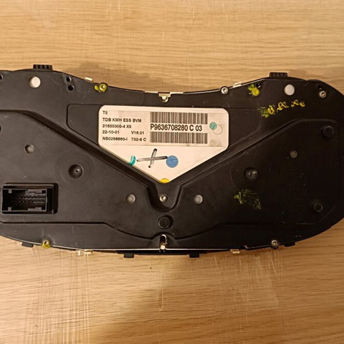 Peugeot 307 2001-2003 odometer used