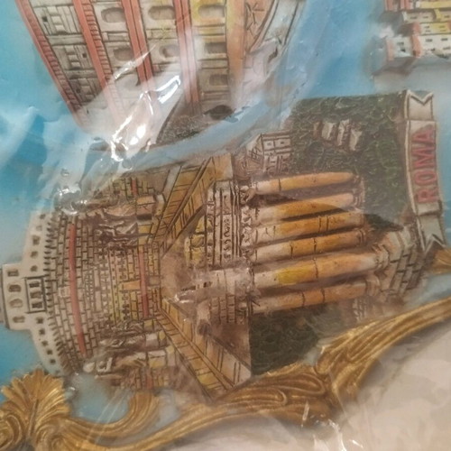 Decorative souvenir plate from Rome with embossed landmarks, new