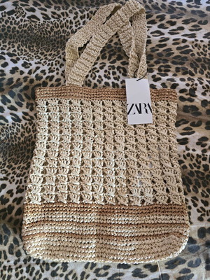 Τσάντα Zara καινούρια με το ταμπελάκι