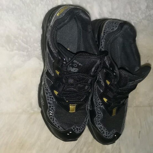 New Balance 850 sneakers like new, size 39, black