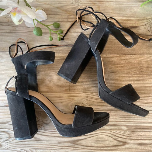 Pull & Bear high heels like new, black suede, size 38