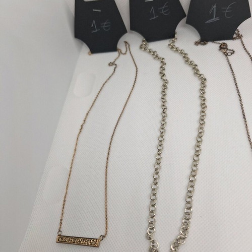 Chain necklaces like new, set of 4 pieces