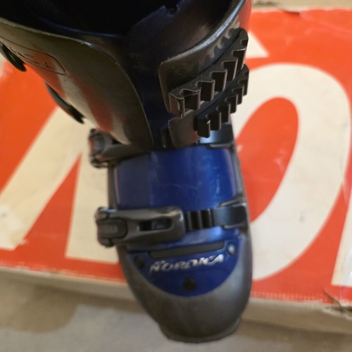 Nordic ski boots used