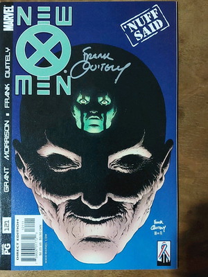 New X-Men #121 comic signed by Frank Quitely, like new