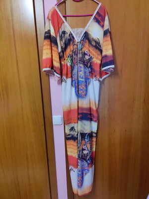 Love summer dress like new, size M