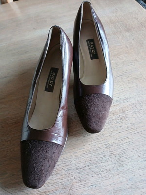 Bally δερμάτινες καφέ γόβες σαν καινούργιες, μέγεθος 37,5