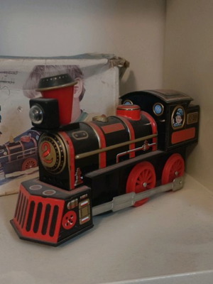 Τσίγκινο τρένο Toy Town μεταχειρισμένο, made in Japan