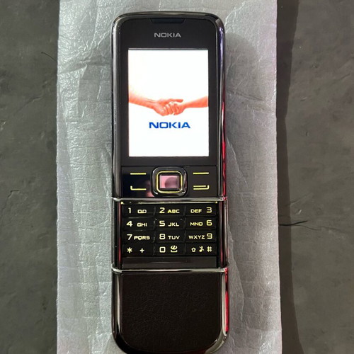 Nokia 8800 Arte Sapphire like new collectible brown with charging base