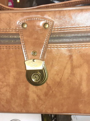 Vintage Encore by Airway Carry On Travel Bag like new, brown leather