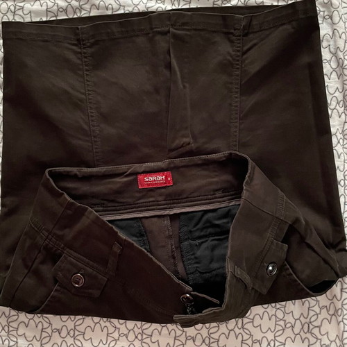 Sarah Lawrence skirt brown like new, knee-length, size M